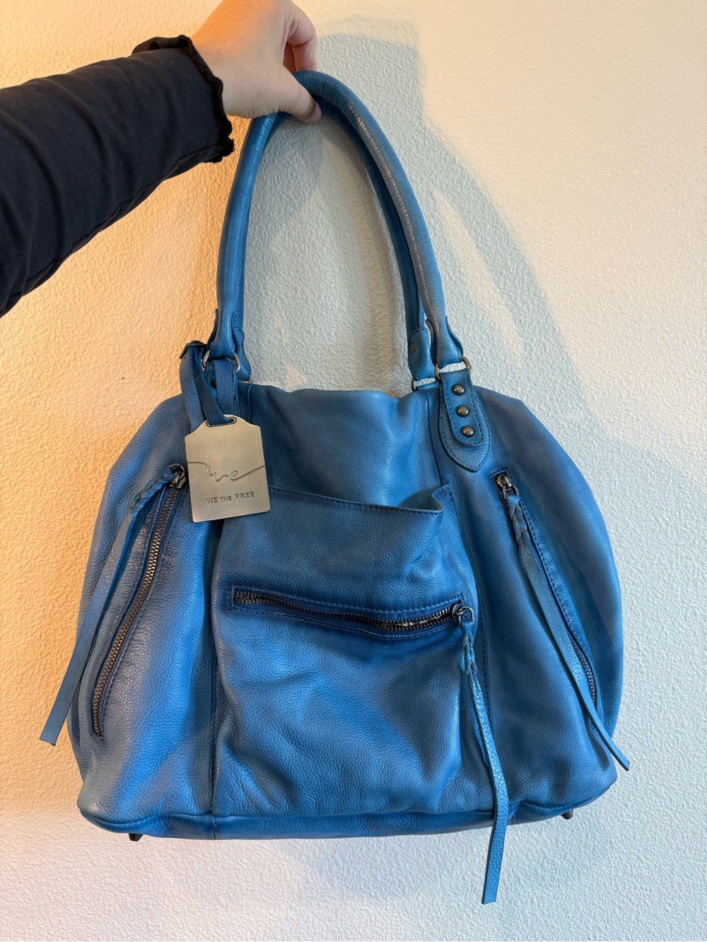 We The Free Emerson Blue Genuine Leather Shoulder & Crossbody - Picture 3 of 14